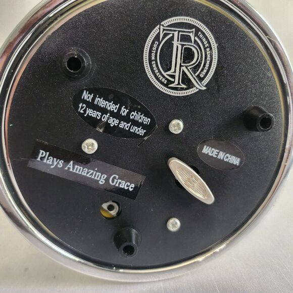 Danbury Falls Angel Water Globe With Music Box Plays Amazing Grace 6.5" Tall - Picture 3 of 8